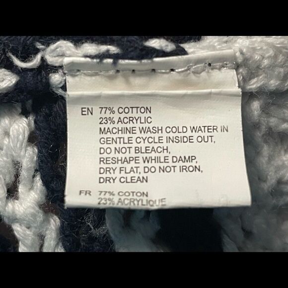 CLOTH by RD crew neck sweater size XS (fits like a S). Very good condition! - Picture 4 of 4